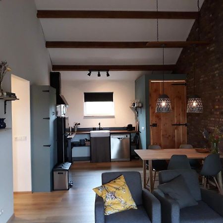 In De 7E Hemel Apartman Grashoek Kültér fotó