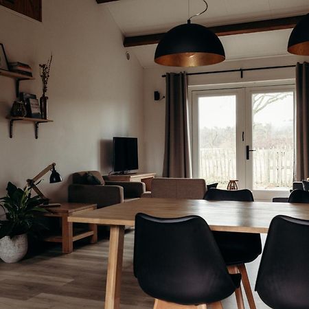 In De 7E Hemel Apartman Grashoek Kültér fotó