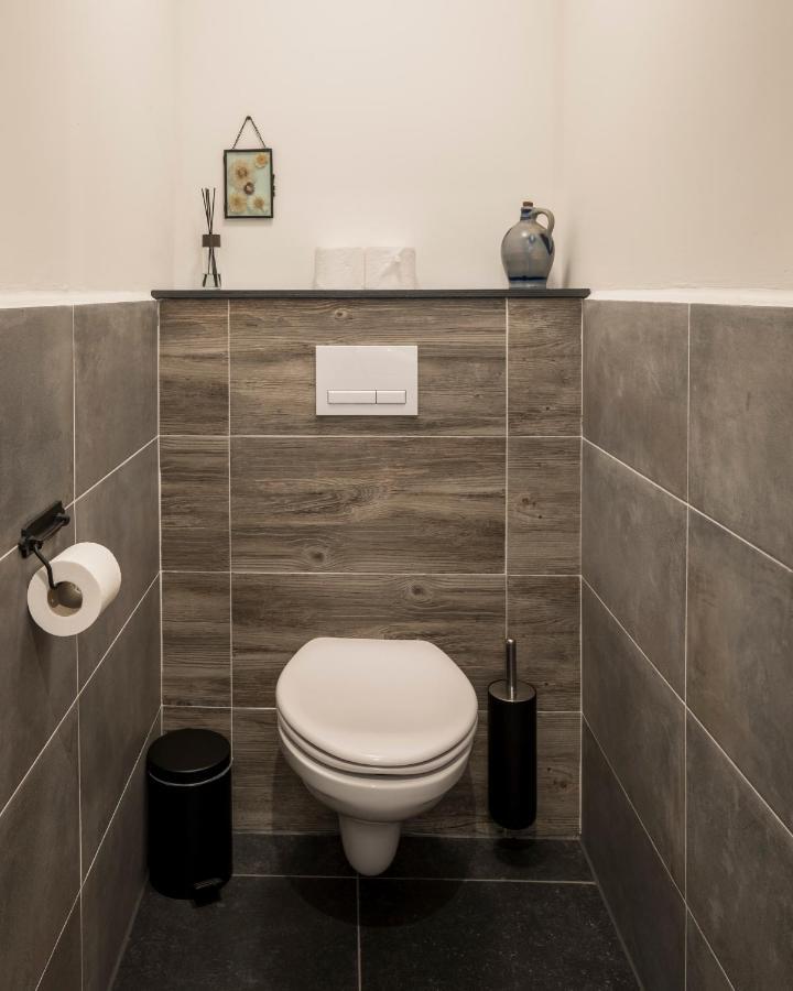 In De 7E Hemel Apartman Grashoek Kültér fotó